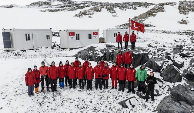 Türk bilim ekibi uzaydan önce Antarktika'da yapıyor: Şu anda aynı anda yürütülüyor