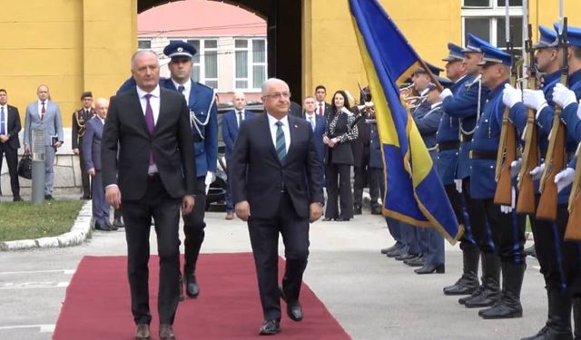 Bakan Güler, Bosna Hersek Savunma Bakanı Helez ile bir araya geldi