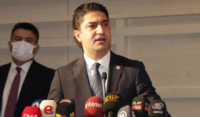 MHP'li Özdemir'den sert sözler: CHP'de gemi iyice azıya çekilmiştir