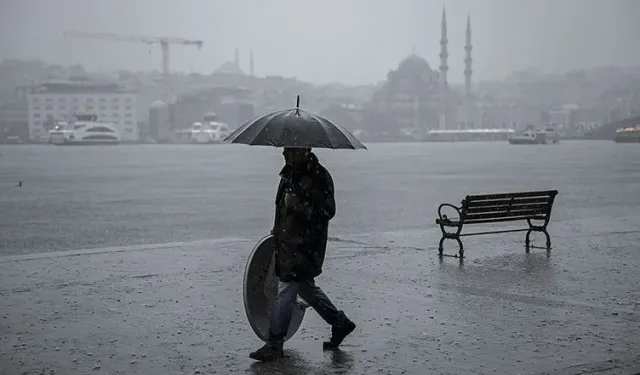 AKOM'dan İstanbul için uyarı: Kuvvetli geliyor!