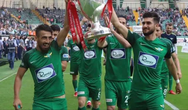 2018 yılında Türkiye Kupası kazanan Akhisarspor, Amatör Lig'e düştü