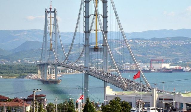 Bakan Uraloğlu açıkladı: Osmangazi Köprüsü rekor kırdı