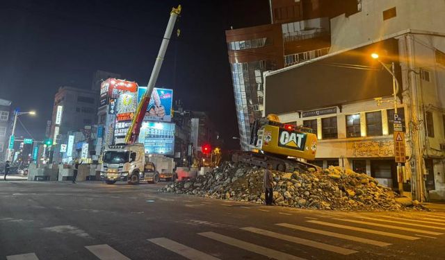 Tayvan'da şiddetli deprem! Ölü ve yaralılar var