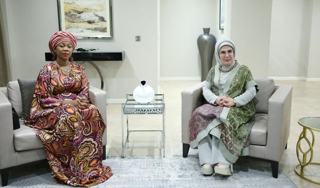 Emine Erdoğan, Sierra Leone Cumhurbaşkanı'nın eşi ile bir araya geldi