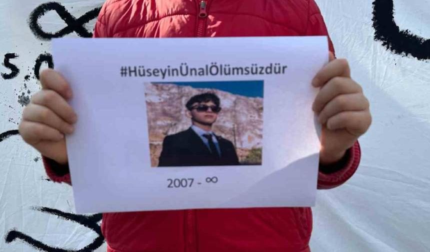 Arkadaşı tarafından öldürülen Hüseyin'in ailesi: Yardım edenlerin de ceza almasını istiyoruz