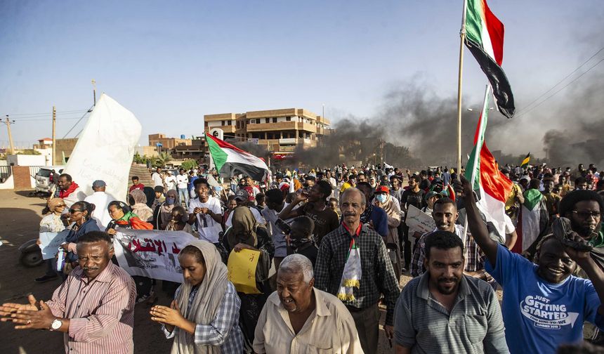 Sudan'dan İngiltere'ye suçlama