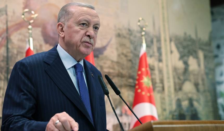 Cumhurbaşkanı Erdoğan: Türkiye'nin bu süreçten güçlenerek çıkacağından şüphe duymuyoruz